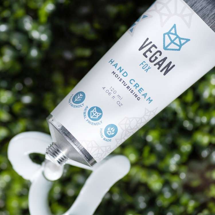 6sm.jpg Mitrinošs roku krēms ar avokado eļļu, 120 ml