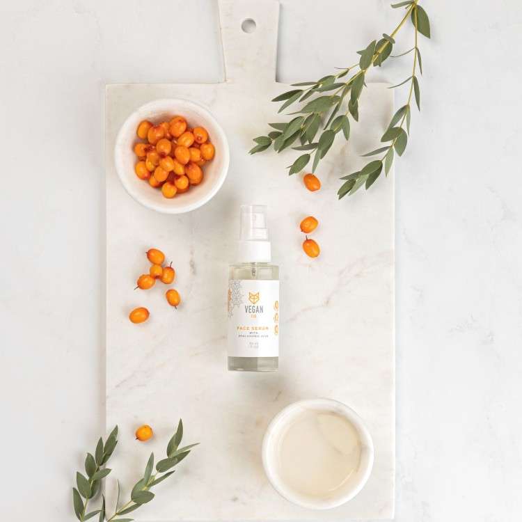 VeganFox_2023-130_sy3.jpg Sejas serums ar hialuronskābi, 30 ml