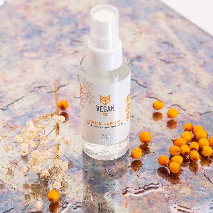 face-serum-hialuronic-acid-vegan-fox-4.jpg Sejas serums ar hialuronskābi, 30 ml