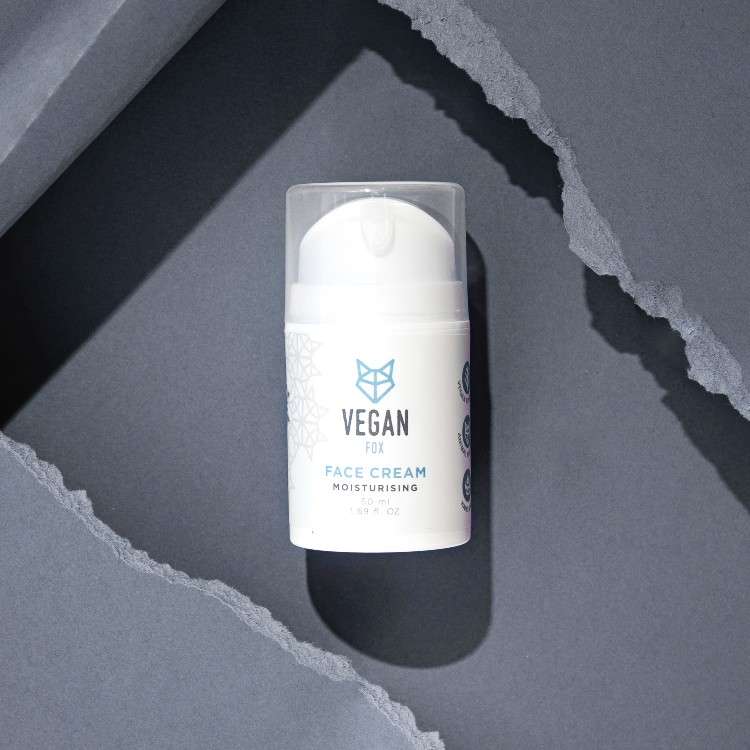 mitrinoss-sejas-krems-vegan-fox-2.jpg Mitrinošs sejas krēms, 50 ml